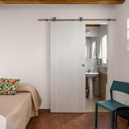 Madre Terra Apartment & Rooms Terrasini Eksteriør billede